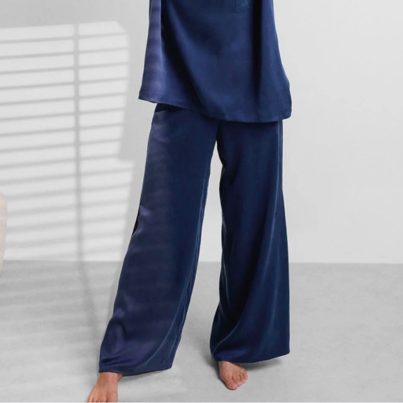 lunya Other - LUNYA NWOT Washable Silk PANTS ONLY in Deep Blue Size XS